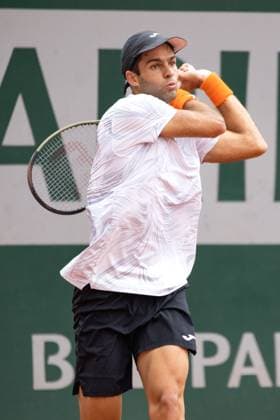 TENNIS - ATP, Tennis Herren French Open 2023 PARIS,FRANCE,23.MAY.23 - TENNIS - ATP World Tour, French Open, Roland Garros, Grand Slam, qualification. Image shows Image shows Facundo Diaz Acosta (ARG).  GEPAxpictures xFrancoisxAsal