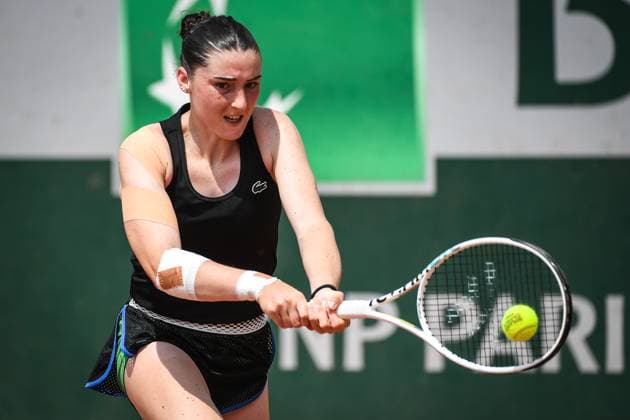 May 23, 2023, Paris, France, France: Elsa JACQUEMOT of France during the second qualifying day of Roland-Garros 2023, French Open 2023, Grand Slam tennis tournament at the Roland-Garros Stadium on May 23, 2023 in Paris, France. Paris France - ZUMAm308 20230523_zsp_m308_021 Copyright: xMatthieuxMirvillex