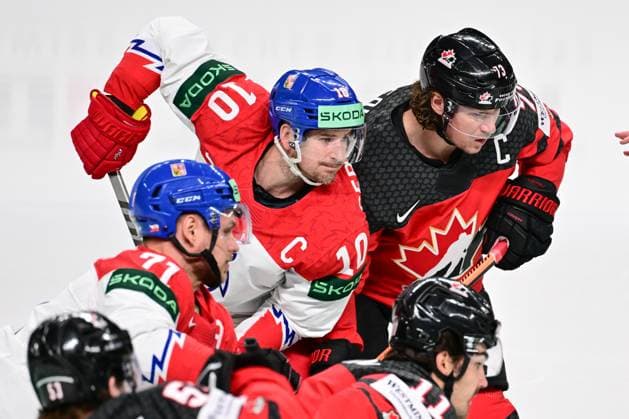 Centre is Czech Roman Cervenka, Tyler Toffoli of Canada (right) in action during the IIHF Ice hockey, Eishockey World Championship, WM, Weltmeisterschaft Group B match Czech Republic vs Canada, in Riga, Latvia, May 23, 2023. (CTKxPhoto DavidxTanecek) CTKPhotoP2023052306303  CTKPhotoP2023052306303