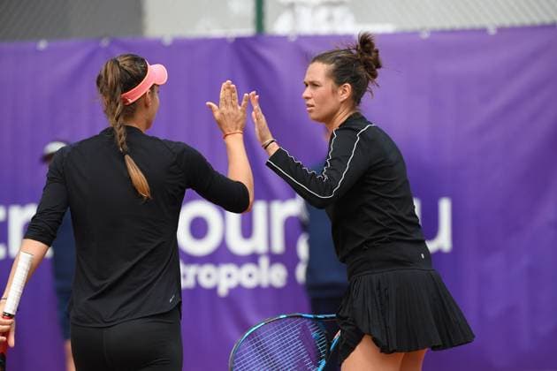 Tennis : Internationaux de Strasbourg 2023 - France - Miriam Kolodziejova - Tchequie - Teresa Mihalikova - Slovaquie Tennis : Internationaux de Strasbourg 2023 - France - 24 05 23 ChrysleneCaillaud Panoramic 