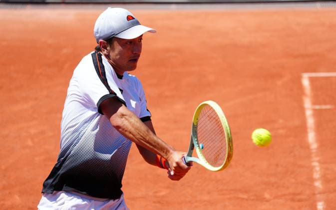 Mandatory Credit: Photo by Javier Garcia Shutterstock (13924795bb) Ryan Peniston in action during his second round qualifying defeat French Open Tennis, Wednesday Qualifying and Previews, Roland Garros, Paris, France - 24 May 2023 French Open Tennis, Wednesday Qualifying and Previews, Roland Garros, Paris, France - 24 May 2023  Copyright: xJavierxGarcia Shutterstockx 13924795bb