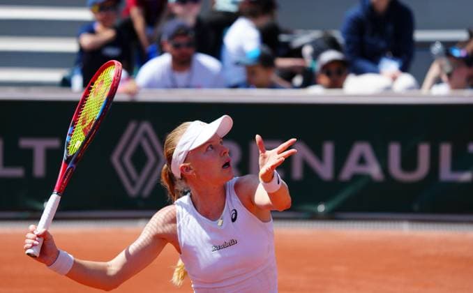 Mandatory Credit: Photo by Javier Garcia Shutterstock (13924795bk) Harriet Dart in second round qualifying action French Open Tennis, Wednesday Qualifying and Previews, Roland Garros, Paris, France - 24 May 2023 French Open Tennis, Wednesday Qualifying and Previews, Roland Garros, Paris, France - 24 May 2023  Copyright: xJavierxGarcia Shutterstockx 13924795bk