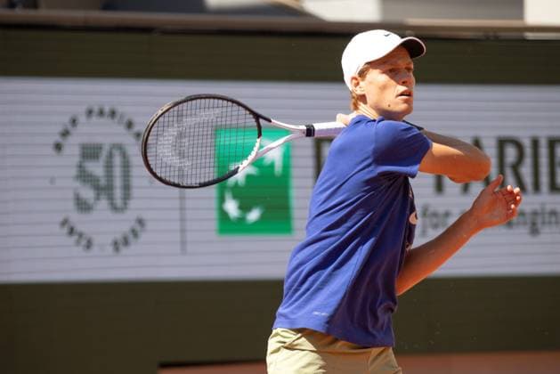 TENNIS - ATP, Tennis Herren French Open 2023 PARIS,FRANCE,24.MAY.23 - TENNIS - ATP World Tour, French Open, Roland Garros, Grand Slam, training. Image shows Jannik Sinner (ITA).  GEPAxpictures xFrancoisxAsal