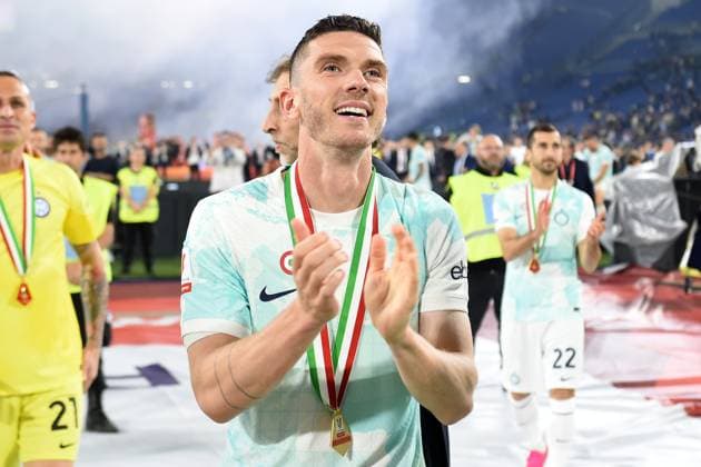 Robin Gosens of Inter celebrating the victory at the end of the match during the Italian Coppa Italia Football Final; Fiorentina versus Inter Milan; 24th May 2023, Stadio Olimpico, Rome, Italy; Photographer01  Copyright: xFotografo01x xipa-agency.netx xFotografo01x 0 IPA_IPA38201059