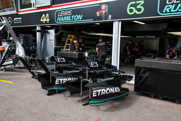Mercedes AMG F1 Team W14, mechanical detail of the new side pods in the pitlane during the Formula 1 Grand Prix de Monaco 2023, 6th round of the 2023 Formula One World Championship, WM, Weltmeisterschaft from May 26 to 28, 2023 on the Circuit de Monaco, in Monaco - F1 - MONACO GRAND PRIX 2023 DPPI Panoramic  20230525_GOOD9320