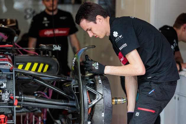 Alfa Romeo Racing mechanic works on the car, Monaco Grand Prix, Motorsport, Formula 1, 2023 season, 25 05 2023 Monaco Grand Prix, Motorsport, Formula 1, 2023 season, 25 05 2023 Copyright: xEibner-Pressefoto AlexanderxNeisx EP_ANS