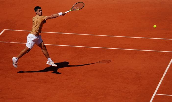 Mandatory Credit: Photo by Javier Garcia Shutterstock (13924802ai) Carlos Alcaraz practices on Philippe Chartier Court for the first time in the 2023 tournament French Open Tennis, Wednesday Qualifying and Previews, Roland Garros, Paris, France - 25 May 2023 French Open Tennis, Wednesday Qualifying and Previews, Roland Garros, Paris, France - 25 May 2023  Copyright: xJavierxGarcia Shutterstockx 13924802ai
