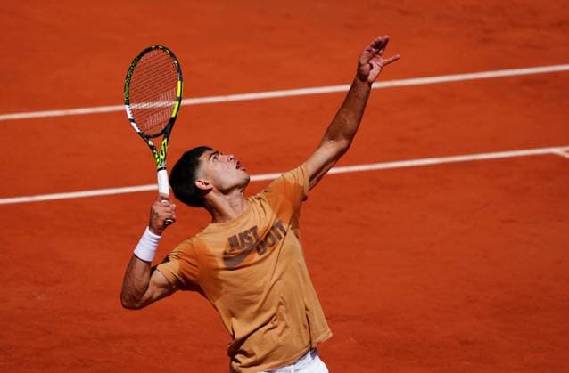 Mandatory Credit: Photo by Javier Garcia Shutterstock (13924802g) Carlos Alcaraz practices on Philippe Chartier Court for the first time in the 2023 tournament French Open Tennis, Wednesday Qualifying and Previews, Roland Garros, Paris, France - 25 May 2023 French Open Tennis, Wednesday Qualifying and Previews, Roland Garros, Paris, France - 25 May 2023  Copyright: xJavierxGarcia Shutterstockx 13924802g