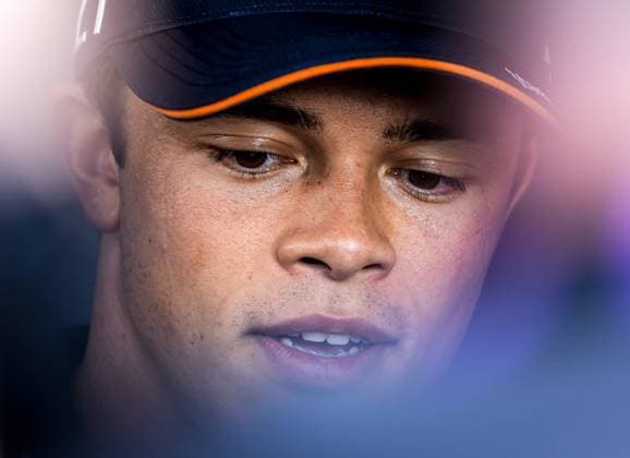 MONACO - Nyck de Vries (AlphaTauri) talks to journalists in the paddock ahead of the Monaco Grand Prix. ANP REMKO DE WAAL xVIxANPxSportx xxANPxIVx 470164467 originalFilename: 470164467.jpg