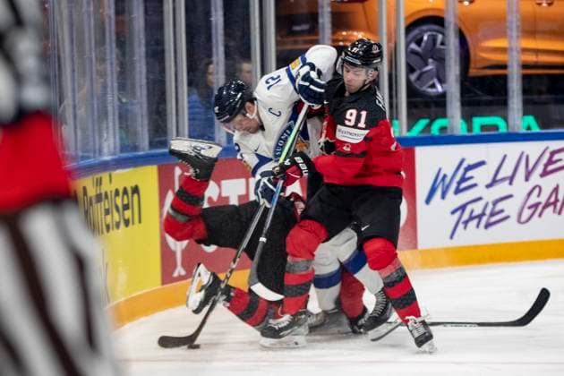Marko Anttila, Adam Fantilli 91, CAN during the 2023 IIHF Ice hockey, Eishockey World Championship, WM, Weltmeisterschaft Group A match between Canada and Finland at the Nokia Arena on 25. May 2023 in Tampere, Finland. (Tomi Hänninen Newspix24)  Copyright: xTomixHänninenx np24251857946