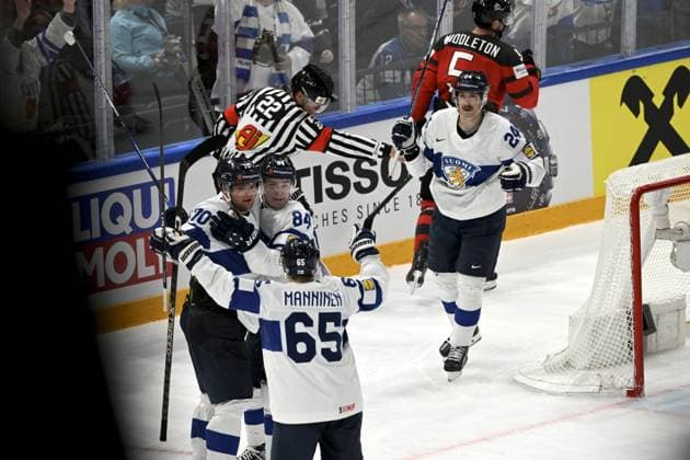 Sakari Manninen, Teemu Hartikainen (70), Kaapo Kakko and Hannes Björninen (R) celebrate Finland s goal during the 2023 IIHF Ice hockey, Eishockey World Championships quarterfinal match between Canada and Finland in Tampere on May 25, 2023. Tampere Finland LKFTJK20230525222751DJRI  Copyright: xJussixNukarix LKFTJK20230525222751DJRI