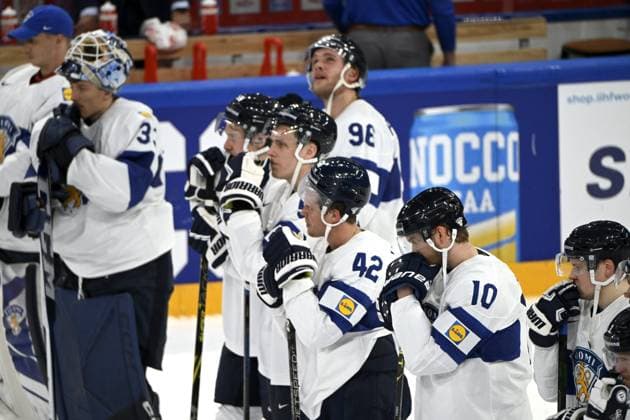 Dejected Team Finland after the 2023 IIHF Ice hockey, Eishockey World Championships quarterfinal match between Canada and Finland in Tampere on May 25, 2023. Canada beat Finland 4-1. Tampere Finland LKFTJK20230525223754CRKN  Copyright: xJussixNukarix LKFTJK20230525223754CRKN
