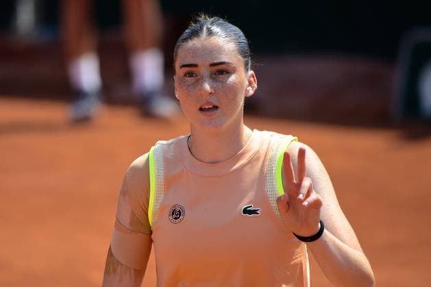 Attitude - Joie de Elsa Jacquemot ( FRA ) TENNIS : Roland Garros 2023 - Internationaux de France - 26 05 2023 FedericoPestellini Panoramic 