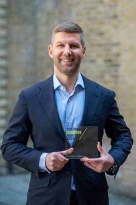 Thomas Hitzlsperger receiving the Football Business Awards Global Ambassador trophy at the Brewery London. 26 May 2023. Kostenfrei lizenzierbar. Can be licensed free of charge. Copyright: xCAPTURISExANTONIOxSALGADOx Thomas Hitzlesperger receiving the Football Business Awards Global Ambassador trophy at the Brewery London. 26 May 2023. 003 copy