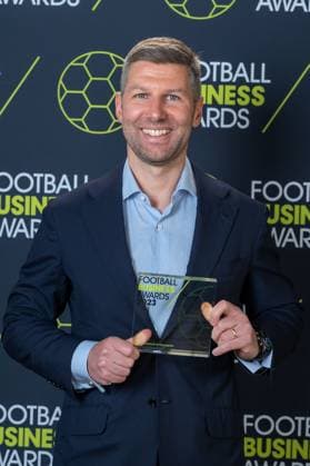 Thomas Hitzlsperger receiving the Football Business Awards Global Ambassador trophy at the Brewery London. 26 May 2023. Kostenfrei lizenzierbar. Can be licensed free of charge. Copyright: xCAPTURISExANTONIOxSALGADOx Thomas Hitzlesperger receiving the Football Business Awards Global Ambassador trophy at the Brewery London. 26 May 2023. 031 copy