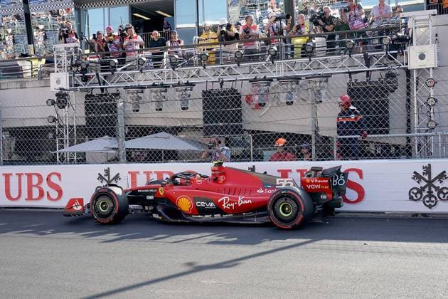 Formula 1 Grand Prix Monaco 2023 26 05 2023, Circuit de Monaco, Monte Carlo, Formula 1 Grand Prix Monaco 2023 ,in the picture accident of Carlos Sainz Jr ESP , Scuderia Ferrari in the last chicane before start finish nordphotoxGmbHx xBratic nph00250