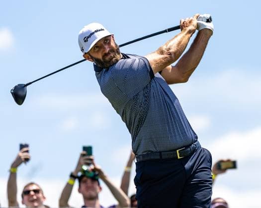 May 26, 2023, Potomac Falls, Virginia, USA: DUSTIN JOHNSON tees off during the first round of the LIV Golf DC event at Trump National Golf Club. Potomac Falls USA - ZUMAb237 20230526_znp_b237_014 Copyright: xRobertxBlakleyx