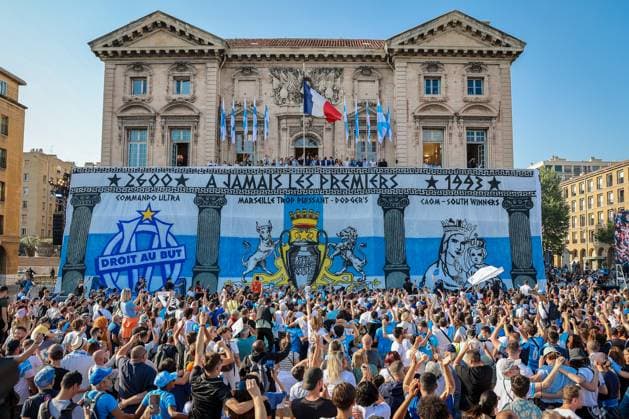 Football, fans celebrate the 30th anniversary of Olympique Marseilles CL victory in front of the city hall