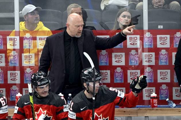 Head coach Andre Tourigny of Canada tends the bench during the 2023 IIHF Ice hockey, Eishockey World Championships semifinal match between Canada and Latvia in Tampere on May 27, 2023. Tampere Finland LKFTJK20230527152020NQUW  Copyright: xJussixNukarix LKFTJK20230527152020NQUW