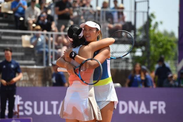 Tennis : Internationaux de Strasbourg 2023 - France - Victoire du double Wang et Xu Tennis : Internationaux de Strasbourg 2023 - France - 27 05 23 ChrysleneCaillaud Panoramic 