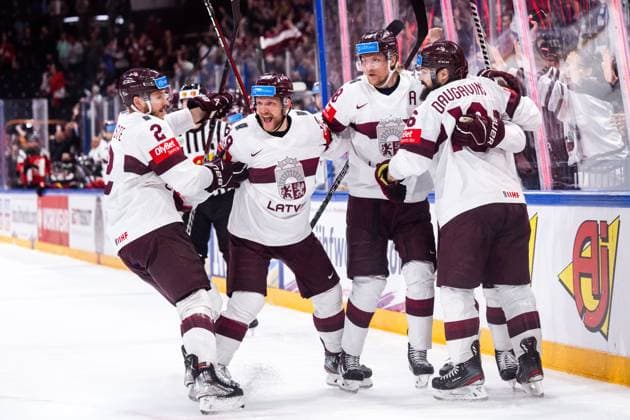 230527 Karlis Cukste, Ralfs Freibergs, Rodrigo Abols, Kaspars Daugavins and Rudolfs Balcers of Latvia celebrate after 1 2 during the 2023 IIHF Ice Hockey World Championship semifinal game between Canada and Latvia on May 27, 2023 in Tampere Photo Joel Marklund BILDBYRAN kod JM JM0485 bbeng ishockey ice hockey ice hockey ice hockey world championship 2023 ishockey world championship world championship 2023 iihf ice hockey world championship semifinal semi final canada canada latvia latvia lettland jubel  Copyright: JOELxMARKLUND BB230527JM034