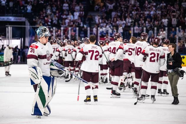 230527 Goaltender Arturs Silovsof Latvia looks dejected after the 2023 IIHF Ice Hockey World Championship semifinal game between Canada and Latvia on May 27, 2023 in Tampere Photo Joel Marklund BILDBYRAN kod JM JM0485 bbeng ishockey ice hockey ishockey vm 2023 ishockey vm vm vm 2023 iihf ice hockey world championship semifinal semi final kanada canada latvia lettland  Copyright: JOELxMARKLUND BB230527JM057