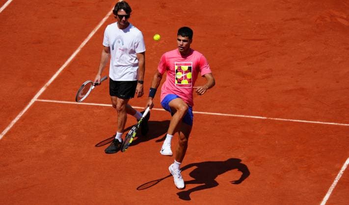 Mandatory Credit: Photo by Javier Garcia Shutterstock (13925673cg) Carlos Alcaraz practices French Open Tennis, Saturday Qualifying and Previews, Roland Garros, Paris, France - 27 May 2023 French Open Tennis, Saturday Qualifying and Previews, Roland Garros, Paris, France - 27 May 2023  Copyright: xJavierxGarcia Shutterstockx 13925673cg