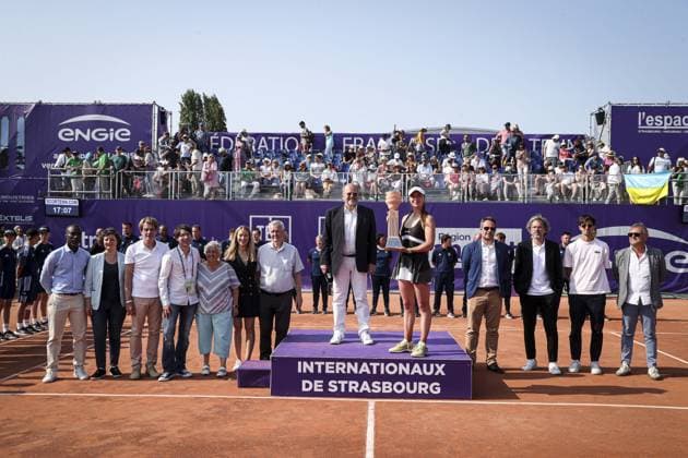Finale fÃ minin. Internationaux de Strasbourg 2023 ANNA BLINKOVA (RUS) ELINA SVITOLINA (UKR Tennis : Internationaux de Strasbourg 2023 - France - 27 05 23 ElyxandroCegarra Panoramic 