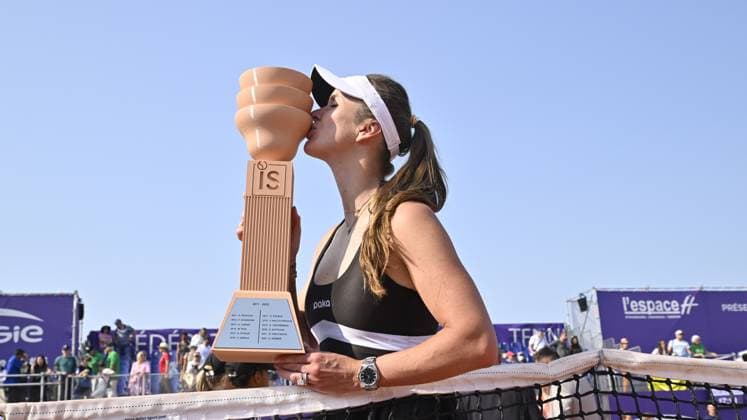 Tennis : Internationaux de Strasbourg 2023 - France - Victoire d Elina Svitolina Ukraine contre Anna Blinkova - Russie 6 2 6 3 Tennis : Internationaux de Strasbourg 2023 - France - 27 05 23 ChrysleneCaillaud Panoramic 