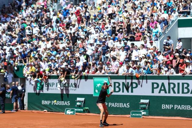 2023 French Open - Previews Stefanos Tsitsipas of Greece in action during a practice match ahead of the French Open Tennis at Roland Garros Paris France  Copyright: xIbrahimxEzzatx originalFilename:ezzat-notitle230527_npAN2.jpg