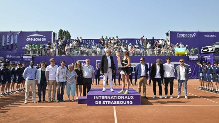 Tennis : Internationaux de Strasbourg 2023 - France - Victoire d Elina Svitolina Ukraine contre Anna Blinkova - Russie 6 2 6 3 Tennis : Internationaux de Strasbourg 2023 - France - 27 05 23 ChrysleneCaillaud Panoramic 