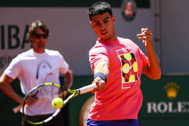 2023 French Open - Previews Carols Alcaraz of Spain in action during a practice match ahead of the French Open Tennis at Roland Garros Paris France  Copyright: xIbrahimxEzzatx originalFilename:ezzat-notitle230527_npG2N.jpg