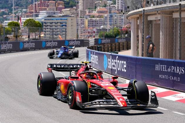 F1 Grand Prix of Monaco - Qualifying Carlos Sainz Jr. of Spain driving the (55) Scuderia Ferrari SF-23 Ferrari during the Formula 1 Grand Prix De Monaco 2023 on May 27th, 2023 in Montecarlo, Monaco. Monte-Carlo Monaco  Copyright: xAlessioxMorgesex originalFilename:morgese-formula1230527_npF16.jpg