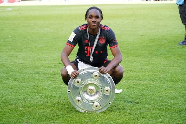 Football, 1 BL season 2022 2023, 1 FC Köln FC Bayern München , 27 05 2023, Rheinenergiestadion Köln, Mathys Tel FC Bayern München, with meisterschale, ,
