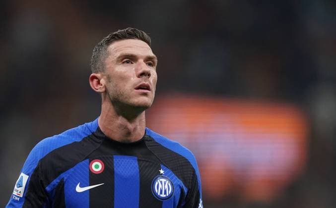 Foto Spada LaPresse 27 Maggio 2023 - Milano , Italia - calcio - Inter vs Atalanta - Campionato italiano di calcio Serie A TIM 2022 2023 - Stadio San Siro Nella foto: Robin Gosens (Inter Milan);)May 27 2023 Milan , Italy - sport, calcio - Inter vs Atalanta - Serie A Football Championship 2022 2023 - San Siro Stadium . In the pic : Robin Gosens (Inter Milan);)  Copyright: xSimonexSpada LaPressex