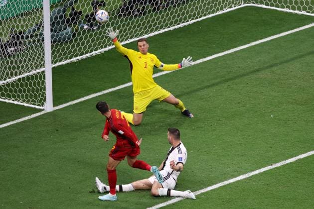 FIFA World Cup, WM, Weltmeisterschaft, Fussball Qatar 2022 - Group E - Spain and Germany Alvaro Morata of Spain scores the goal of Manuel Neuer of Germany during the FIFA World Cup, Qatar 2022 Group E match between Spain and Germany at Al Bayt Stadium on November 27, 2022, in Al Khor, Qatar. Doha Al Bayt Stadium Al Khor Qatar Copyright: xMaryamxMajdx