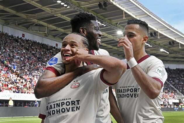 ALKMAAR - Xavi Simons, Ibrahim Sangare and Anwar El Ghazi after the 1-2 Dutch premier league match between AZ Alkmaar and PSV at AFAS stadium on May 28, 2023 in Alkmaar, Netherlands. ANP OLAF KRAAK Dutch Eredivisie 2022 2023 xVIxANPxSportx xxANPxIVx 470419184 originalFilename: 470419184.jpg
