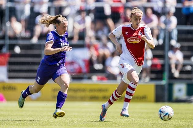 FLYERALARM Women Football Bundesliga, 1 FC Koeln SGS Essen 28 05 2023 Ramona Maier SGS Essen, 9 , Myrthe Moorrees 1 FC Koeln, 6 FLYERALARM Women Football Bundesliga, 1 FC Koeln SGS Essen, Koeln, Geissbockheim DFB REGULATIONS PROHIBIT ANY USE OF PHOTOGRAPHS AS IMAGE SEQUENCES AND OR QUASI VIDEO Copyright: xBEAUTIFULxSPORTS Wunderlx
