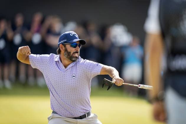 CROMVOIRT - Pablo Larrazabal (ESP) after winning the 103rd edition of the KLM Open golf tournament. The KLM Open counts as a qualifying tournament for the US Open. ANP SANDER KONING netherlands out - belgium out Cromvoirt xVIxxIVx 470421574 originalFilename: 0258128968st.jpg