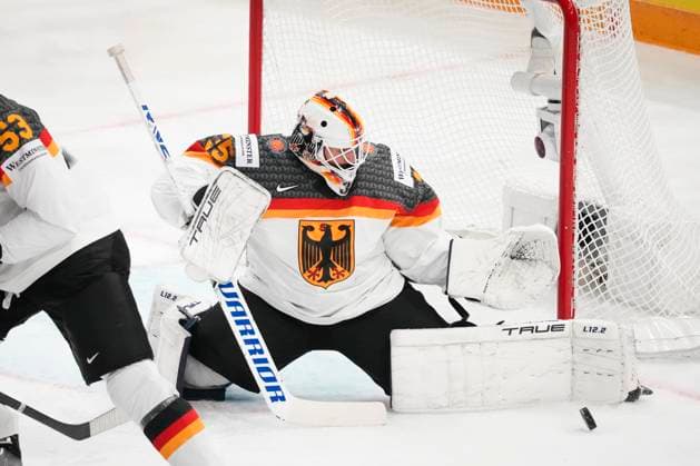 Eishockey, WM, Finale, Kanada - Deutschland Mathias Niederberger 35, GER during the 2023 IIHF Ice hockey, Eishockey World Championship, WM, Weltmeisterschaft gold medal match between Canada - Germany at the Nokia Arena on 28. May 2023 in Tampere, Finland. (KALLE PARKKINEN Newspix24)  Copyright: xKallexParkkinenx np24282058546