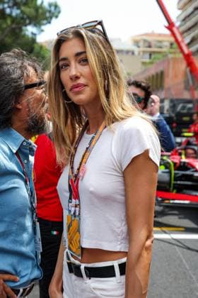 A model seen on the starting grid during the Formula 1 Grand Prix de Monaco 2023, 6th round of the 2023 Formula One World Championship, WM, Weltmeisterschaft from May 26 to 28, 2023 on the Circuit de Monaco, in Monaco - F1 - MONACO GRAND PRIX 2023 - RACE DPPI Panoramic  20230528_GOOD5211
