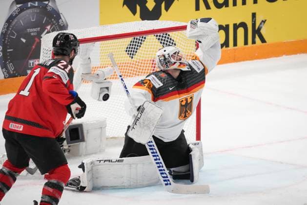 Scott Laughton 21, CAN Mathias Niederberger 35, GER during the 2023 IIHF Ice hockey, Eishockey World Championship, WM, Weltmeisterschaft gold medal match between Canada - Germany at the Nokia Arena on 28. May 2023 in Tampere, Finland. (KALLE PARKKINEN Newspix24)  Copyright: xKallexParkkinenx np24282158699