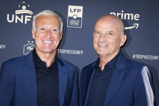 Didier Deschamps - Selectionneur de l equipe de France et son adjoint Guy Stephan FOOTBALL : Arrivees de la 31e Ceremonie des Trophees UNFP - Paris - 28 05 2023 JBAutissier Panoramic 