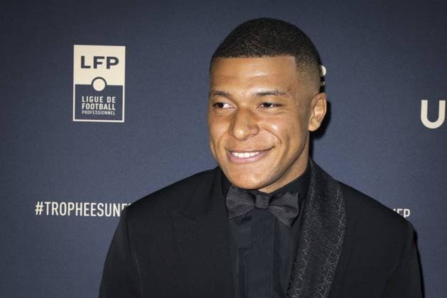 Kylian Mbappe (PSG) FOOTBALL : Arrivees de la 31e Ceremonie des Trophees UNFP - Paris - 28 05 2023 JBAutissier Panoramic 
