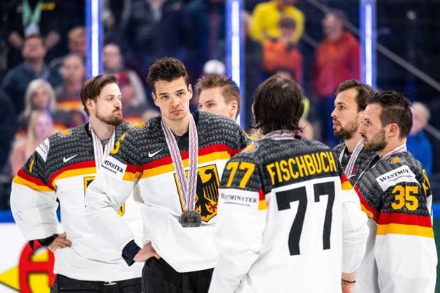 230528 Kai Wissmann of Germany looks dejected during the 2023 IIHF Ice Hockey World Championship final game between Canada and Germany on May 28, 2023 in Tampere Photo Joel Marklund BILDBYRAN kod JM JM0489 bbeng ishockey ice hockey ishockey vm 2023 ishockey vm vm vm 2023 iihf ice hockey world championship final canada canada germany germany depp  Copyright: JOELxMARKLUND BB230528JM146