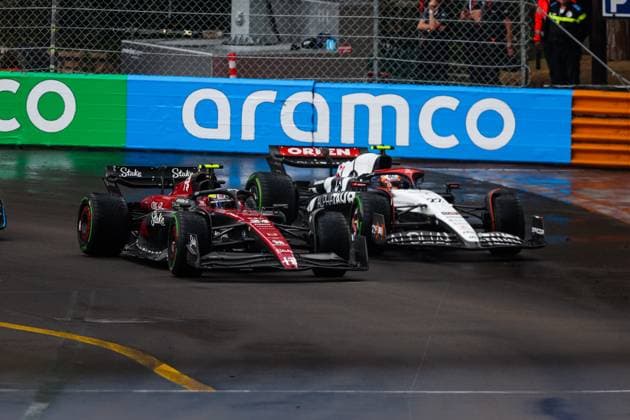 24 ZHOU Guanyu (chi), Alfa Romeo F1 Team Stake C43, 22 TSUNODA Yuki (jap), Scuderia AlphaTauri AT04, action during the Formula 1 Grand Prix de Monaco 2023, 6th round of the 2023 Formula One World Championship, WM, Weltmeisterschaft from May 26 to 28, 2023 on the Circuit de Monaco, in Monaco - F1 - MONACO GRAND PRIX 2023 - RACE DPPI Panoramic  20230528_GOOD7087