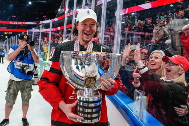 TAMPERE, FINLAND MAY 28 Tyler Toffoli of Canada with trophy during the 2023 IIHF Ice Hockey World Championship Finland Latvia game between Canada and Germany at Nokia Arena on May 28, 2023 in Tampere, Finland Tampere Nokia Arena Finland  Copyright: xJustPictures.ch JarixPestelaccix
