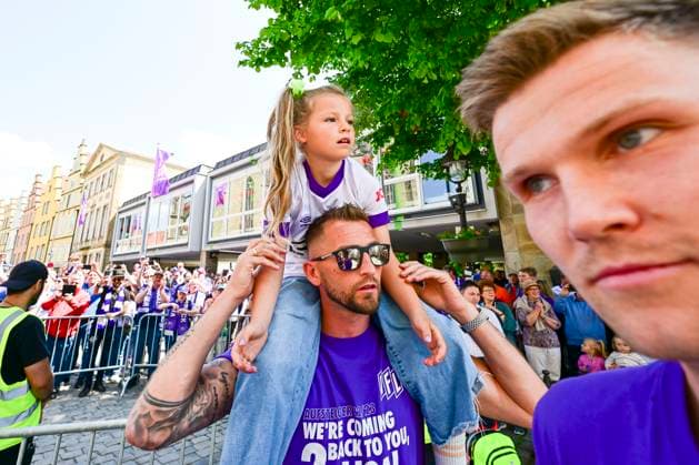 Marc Heider 20 Osnabrueck promotion celebration VfL Osnabrueck, football, 3 league, 28 05 2023 Osnabrueck Lower Saxony Germany Copyright: xkolbert-press MarcxNiemeyerx