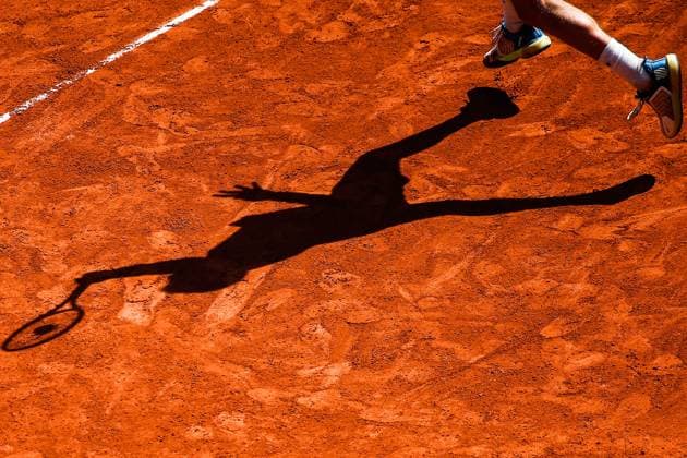 Sport Bilder des Tages 2023 French Open - Day Two Cameron NORRIE (GBR) in action during his match against Benoit PAIRE (FRA) on Suzanne-LENGLEN court in The French Open Roland Garros tennis tournament day two. Paris France  Copyright: xIbrahimxEzzatx originalFilename:ezzat-notitle230529_npDur.jpg