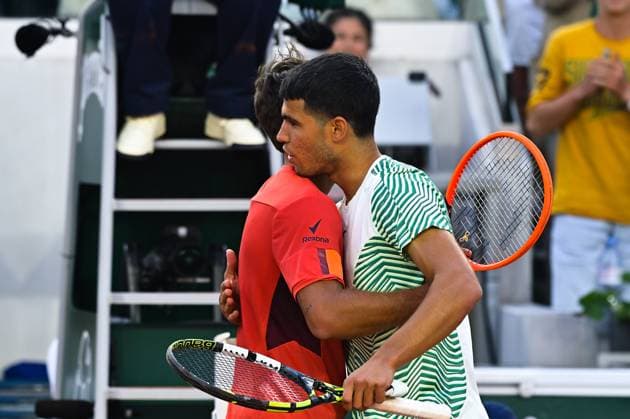 Carlos Alcaraz ( Espagne ) - Flavio Cobolli ( ITA ) - TENNIS : Roland Garros 2023 - Internationaux de France - 29 05 2023 FedericoPestellini Panoramic 